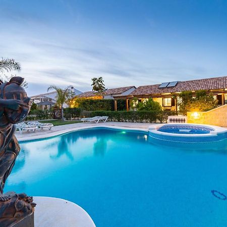 Apartamento Jibazahora Piscis Bagian luar foto