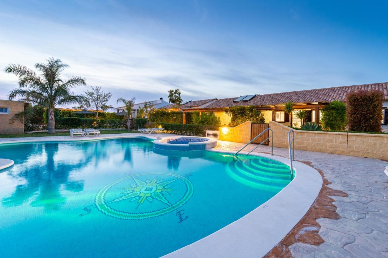 Apartamento Jibazahora Piscis Bagian luar foto