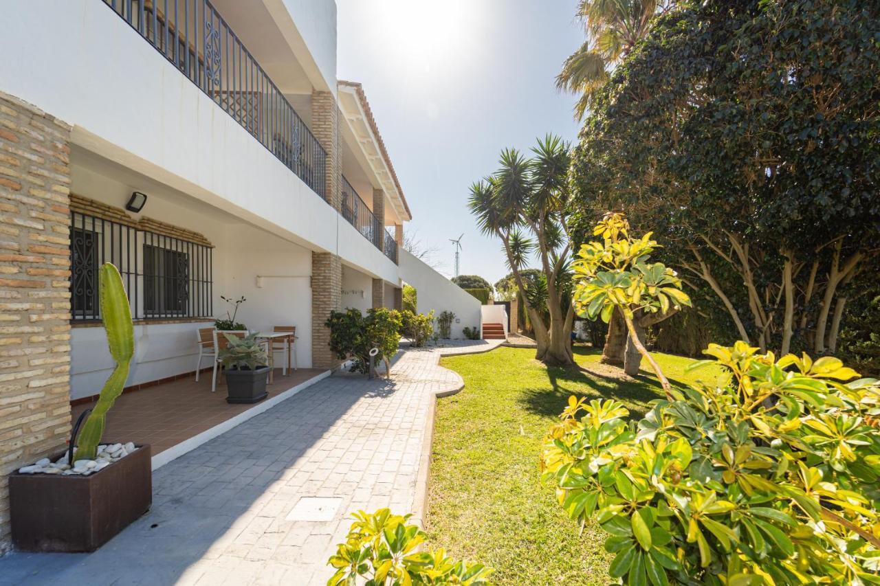 Apartamento Jibazahora Piscis Bagian luar foto