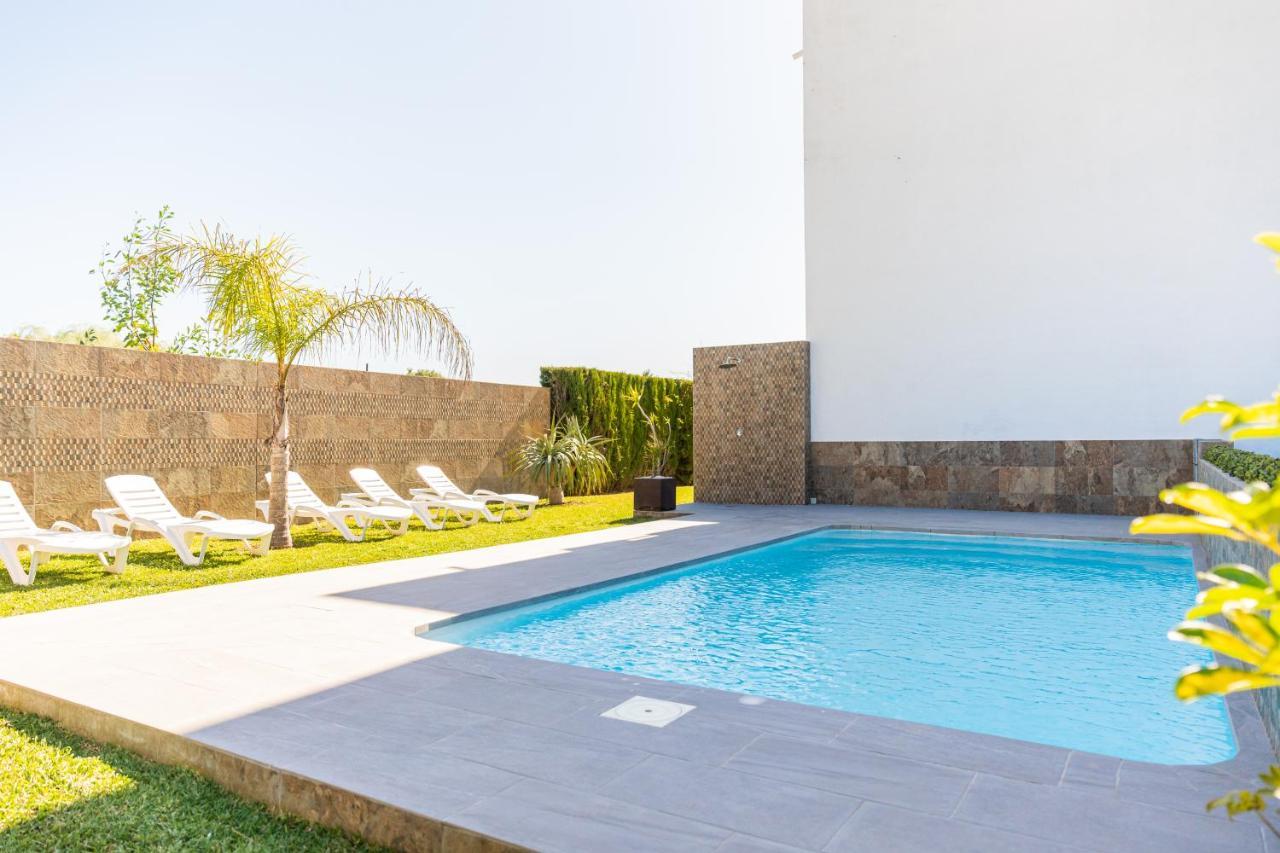 Apartamento Jibazahora Piscis Bagian luar foto